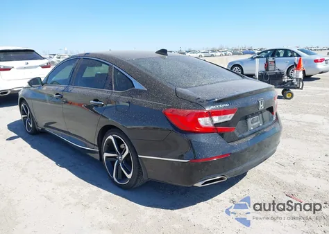 2019 Honda Accord Touring 2.0T z USA, uszkodzony, nr VIN 1HGCV2F96KA034782